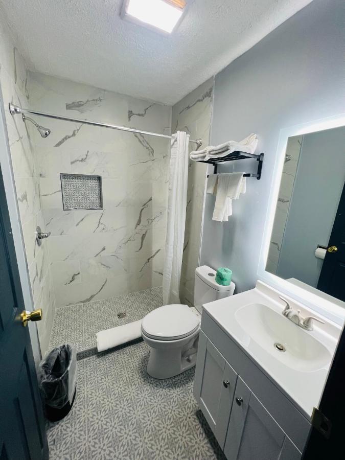Hillsboro Inn & Suites 外观 照片